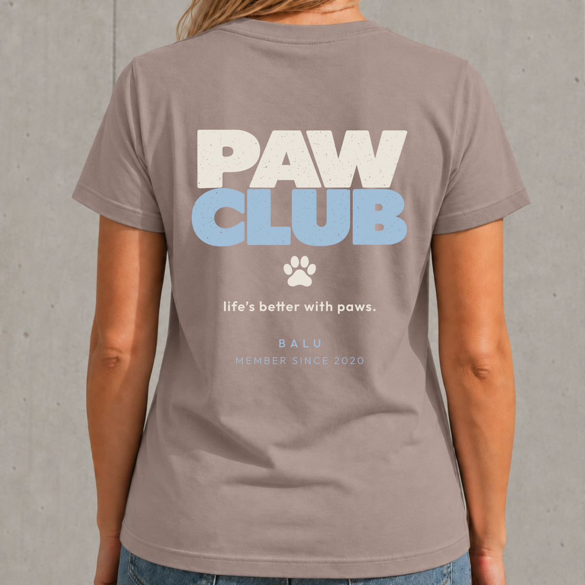 Rosé-Taupe PAW CLUB Damen T-Shirt – personalisierter Rückenprint