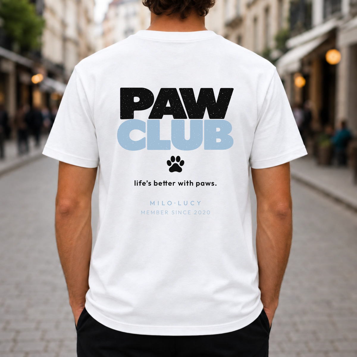 Weißes PAW CLUB T-Shirt – personalisierter Rückenprint