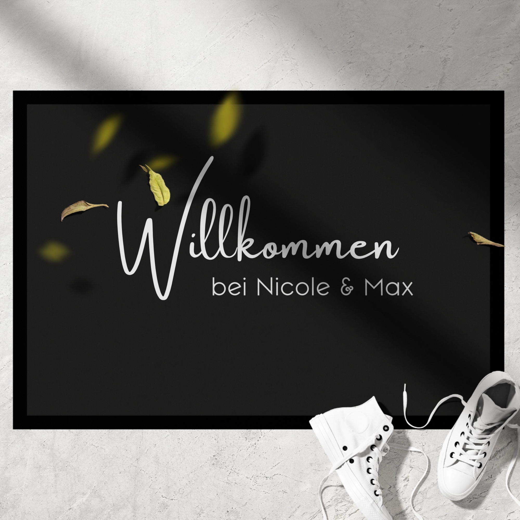 Personalisierte Fußmatte „Willkommen“ mit Wunschtext
