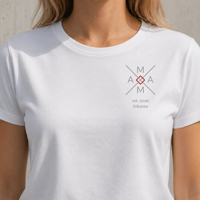 Personalisiertes Mama T-Shirt | Modernes Kreuz-Design mit Name & Jahreszahl