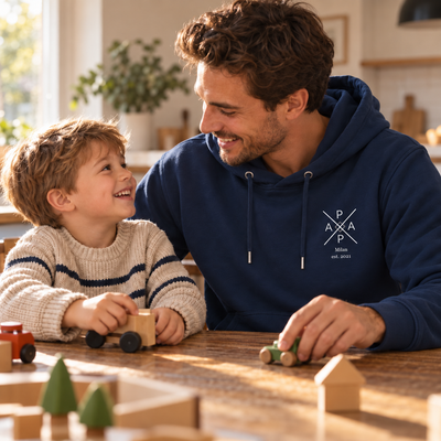 Papa Hoodie mit personalisiertem Kreuzdesign und est. 2021 – Vater und Sohn