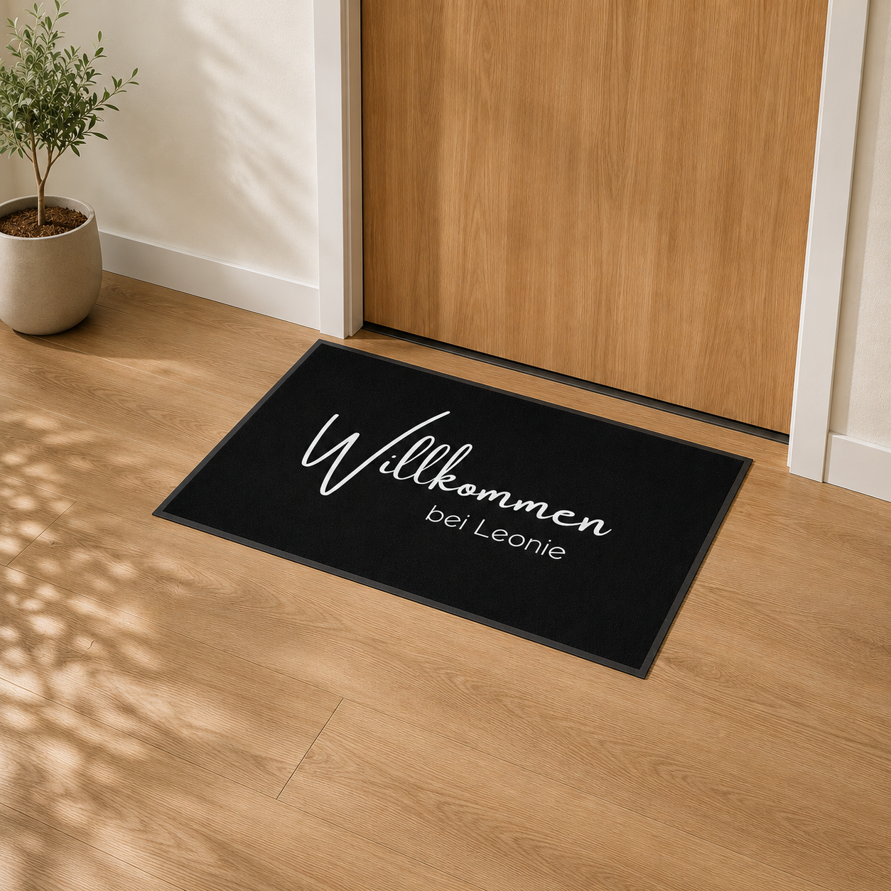 Personalisierte Fußmatte „Willkommen“ mit Wunschtext